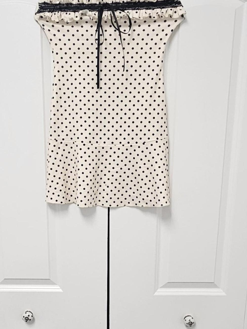 Polka Dot Strapless Ruffle-Hem Camisole - Cream/Black (With Free A GIFT)